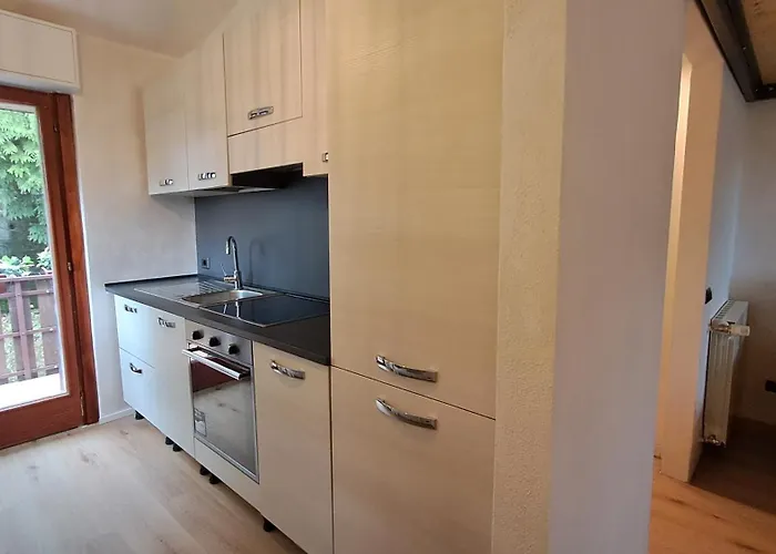 Διαμέρισμα Alfaro54 Brunate