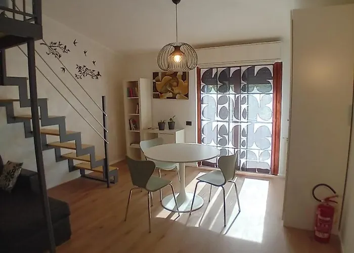 Appartement Alfaro54 *